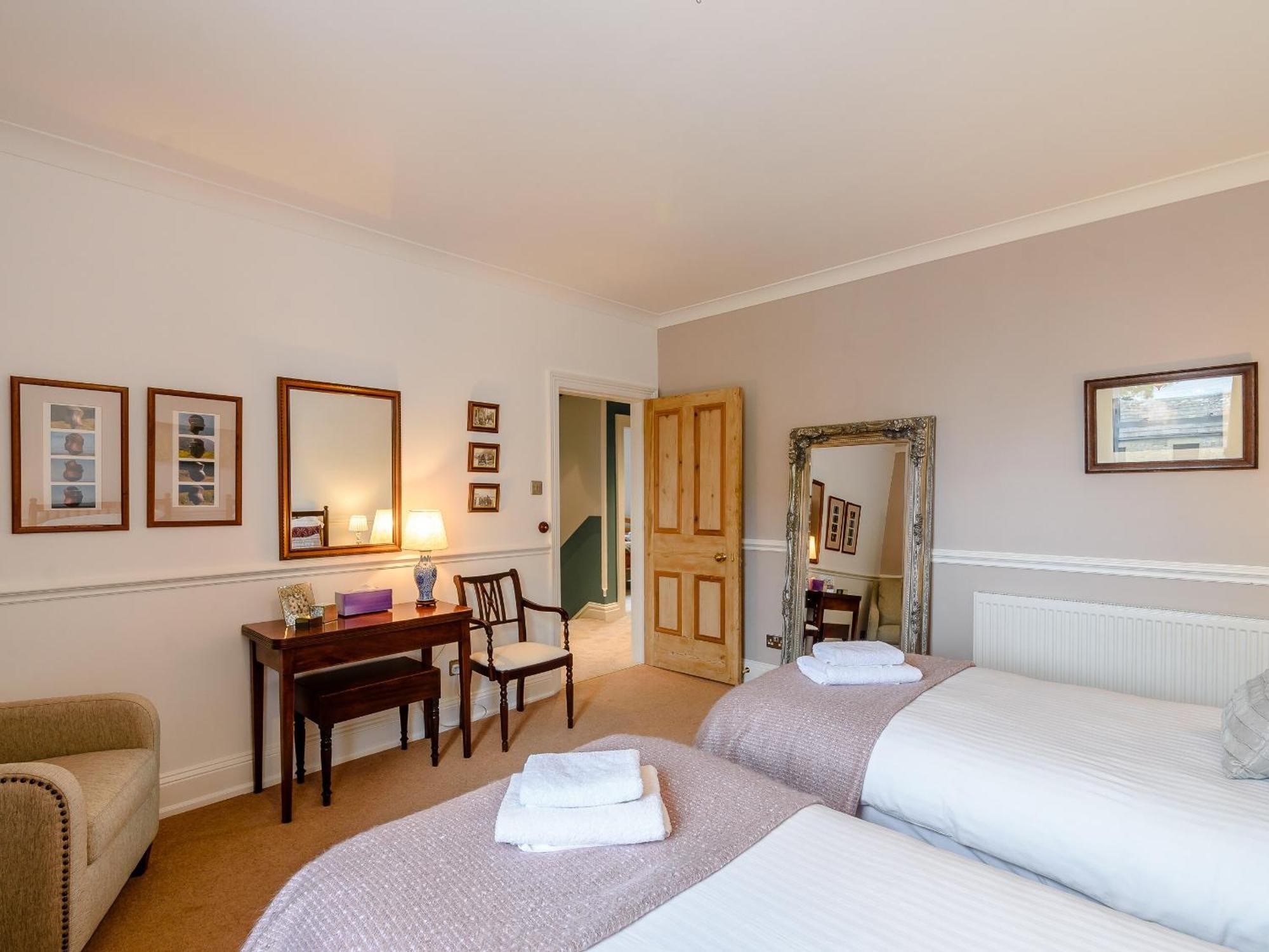 Temple House Villa West Burton Ngoại thất bức ảnh